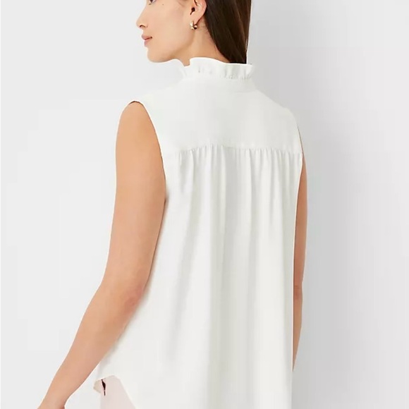 💖Ann Taylor Ruffle Neck Button Top-NWT💖 - Picture 5 of 6